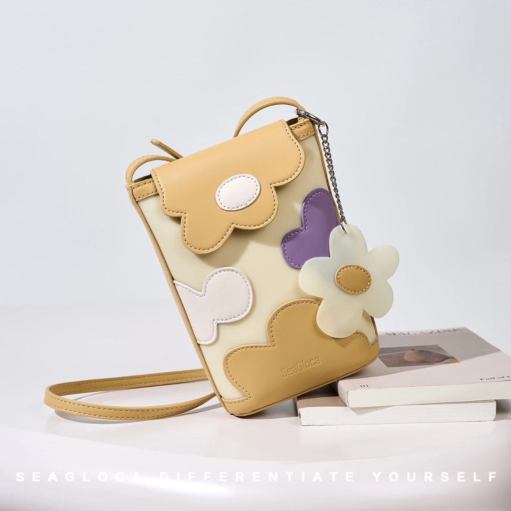 [SeaGloca] Petal-Pop Phone Pouch