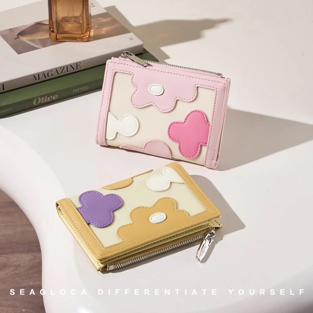 [SeaGloca] Petal-Pop Bifold Wallet
