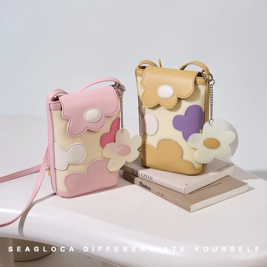 [SeaGloca] Petal-Pop Phone Pouch